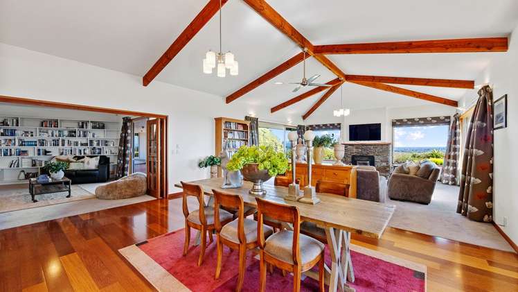 1 Watlings Place Kennedys Bush_2