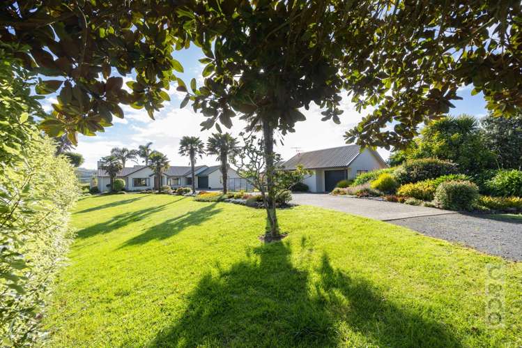 1224 State Highway 16 Waimauku_27