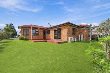 2/459 Blockhouse Bay Road_2