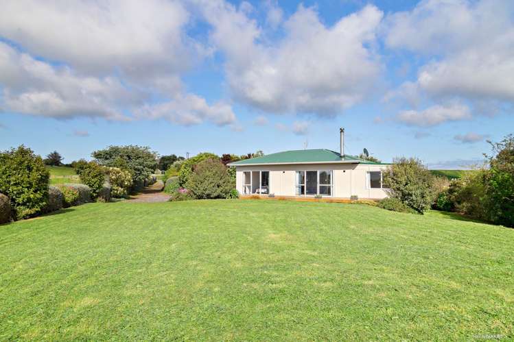 175B Capes Road Waiuku_21