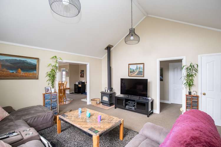 27 Raratuna Street Turua_2