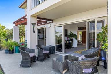 1/126 Whangaparaoa Road_4