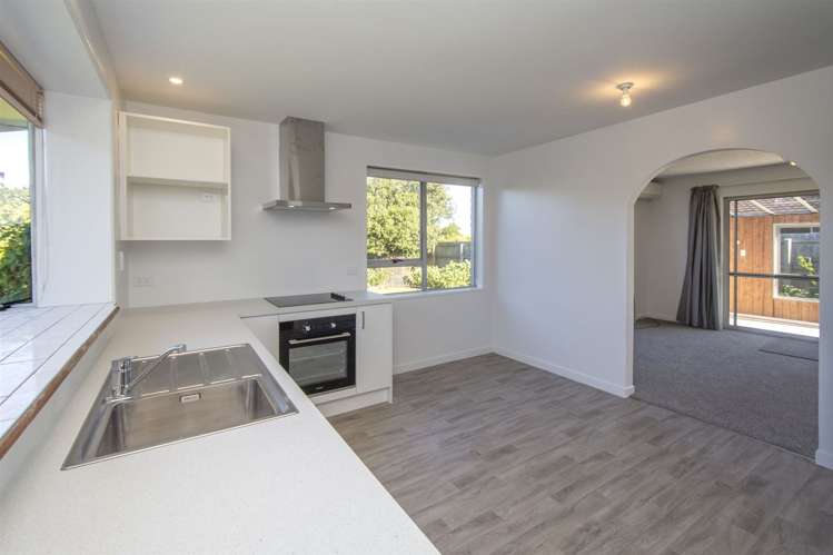 2/5 Chilton Drive Mairehau_7