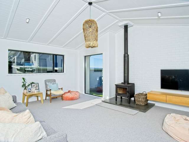 17 Sandy Cove Wainui_4