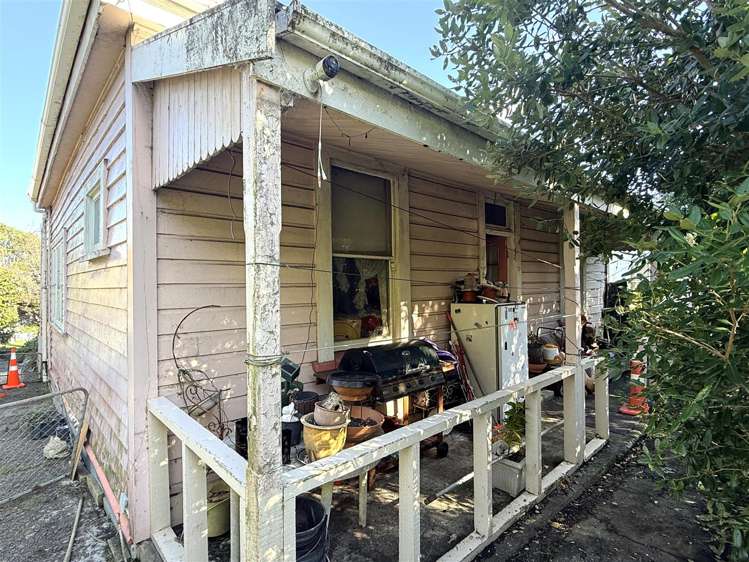 18 Fox Street Cobden_16