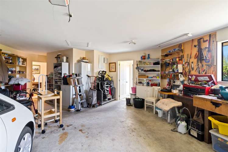 16 Raphael Close Rolleston_28