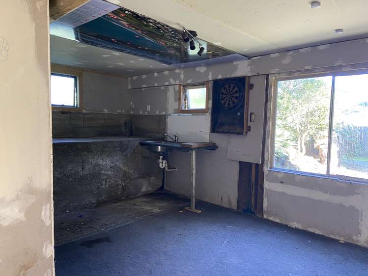 6 Tui Street Ahipara_36