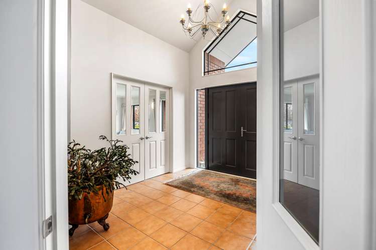 16 Calvandra Grove Rangiora_1