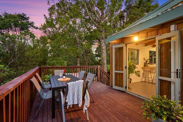 183 Laingholm Drive Laingholm_10