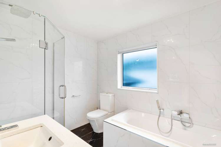 77 Golden Morning Drive Albany Heights_12