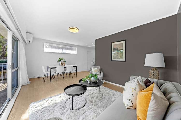 1/4 Preston Avenue Mt Albert_7