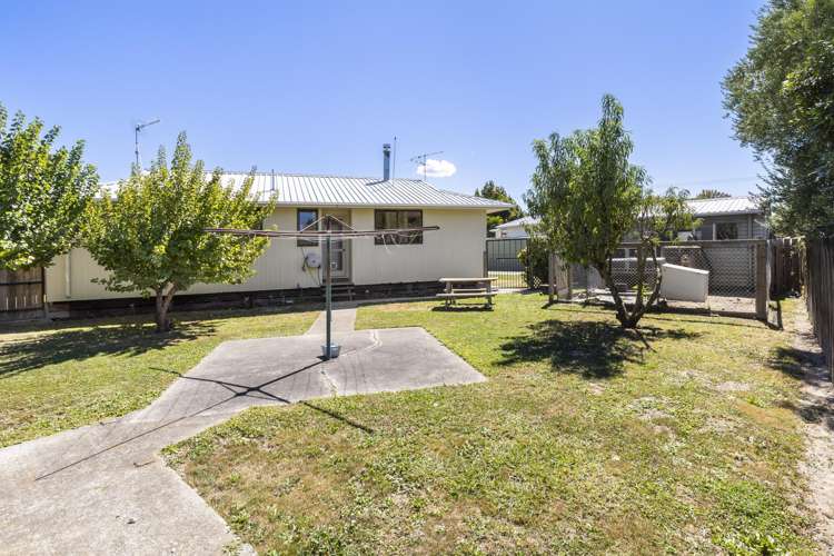 3 Saul Lane Springlands_18