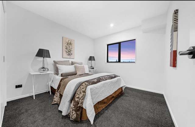 5/2 Mervan Street Mangere East_2