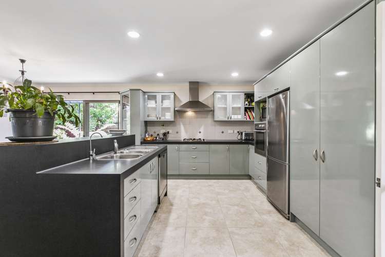 17 Maybole Drive Flat Bush_4