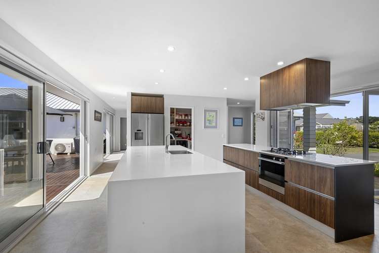 8 Wentworth Lane Waiwhakaiho_1