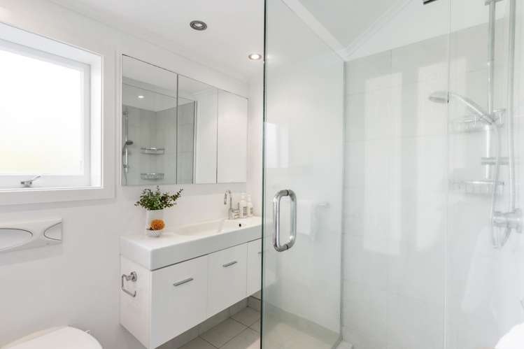 148 Coates Avenue Orakei_24