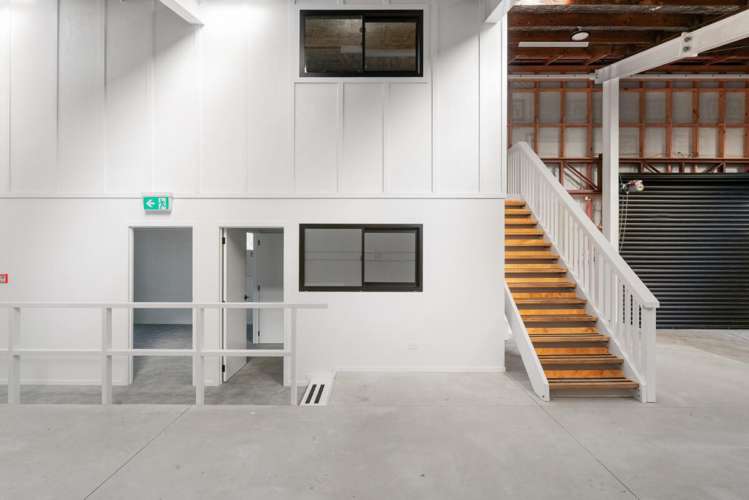 Unit 2, 17 Birch Avenue Judea_6