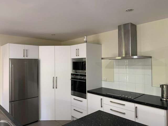 3 Temple Avenue Lincoln_3