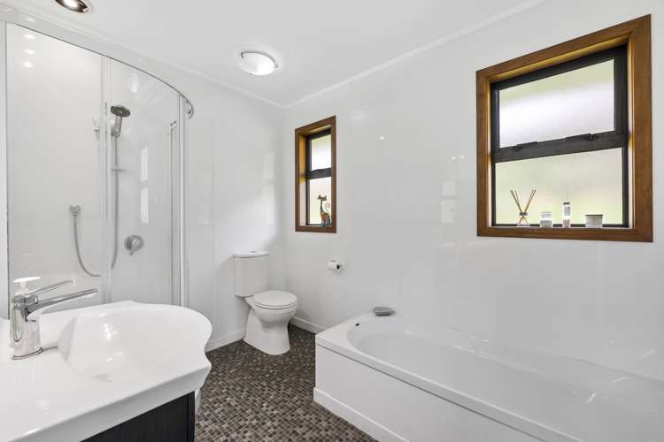 142 Rickit Street Taupo_11