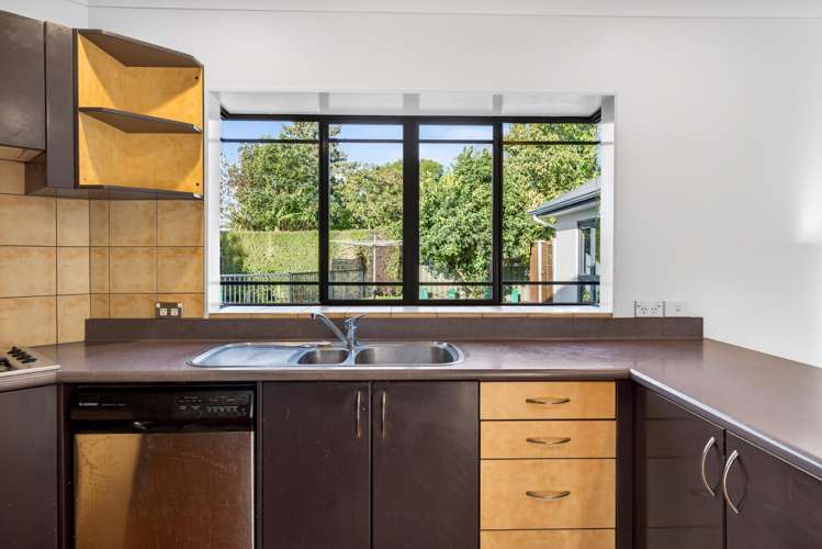 12 Brown Street Taradale_7