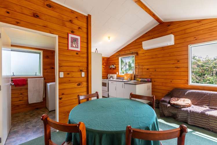 7 and 7a Grey Street Woodville_14