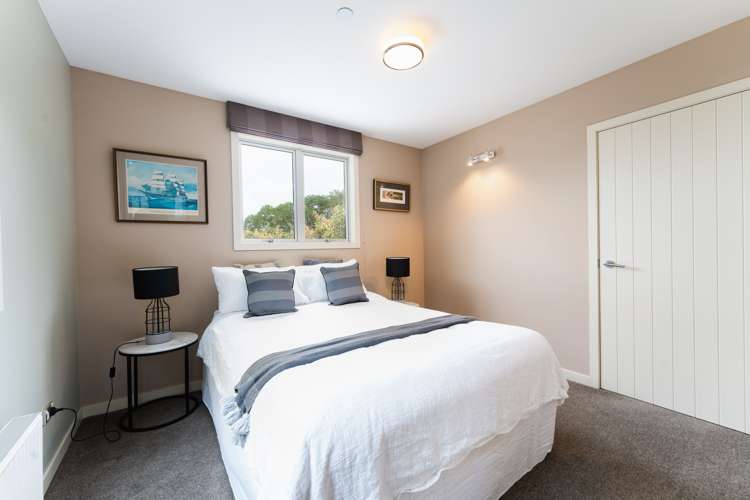 14 Highgrove Saint Clair_33