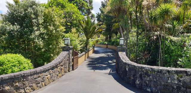 35 Huia Road Titirangi_2