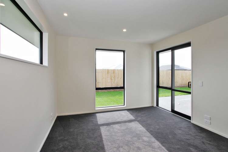 11 Edwin Ebbett Place Wigram_8