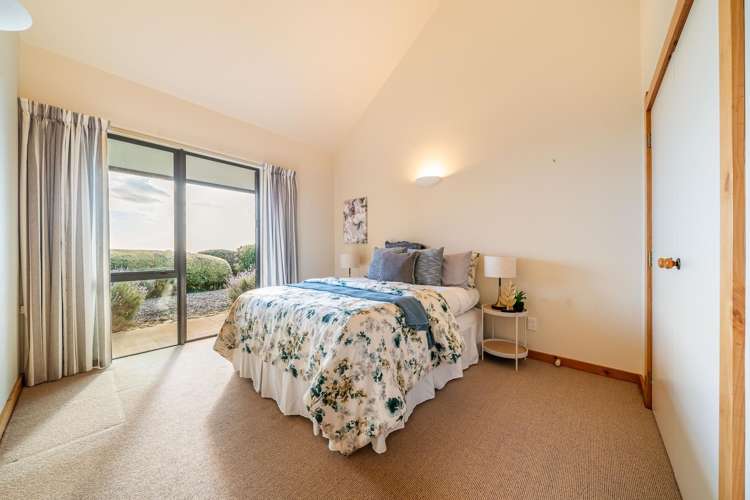 57 Octavius Road Peka Peka_21