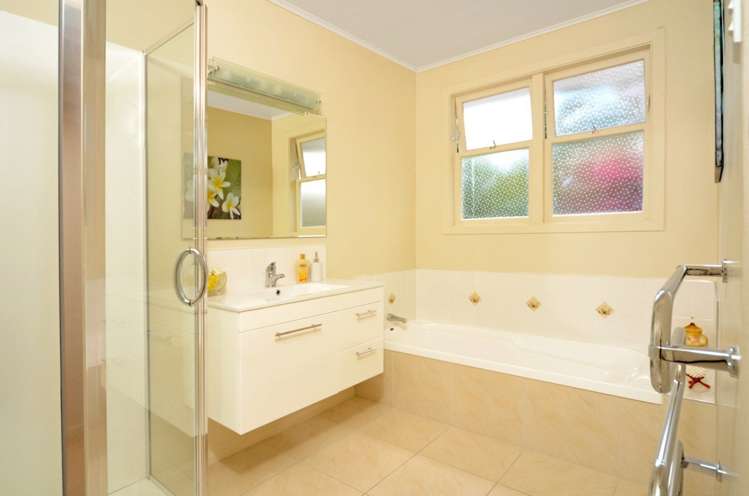 19 Blakeborough Drive Forrest Hill_13