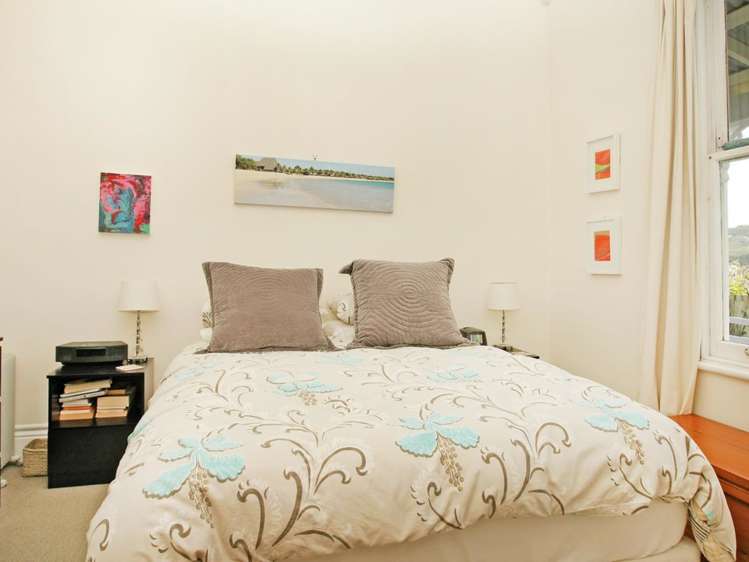 2 Herald Terrace Berhampore_10