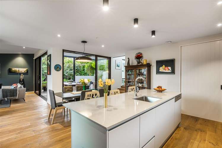 2A Peter Terrace Castor Bay_7