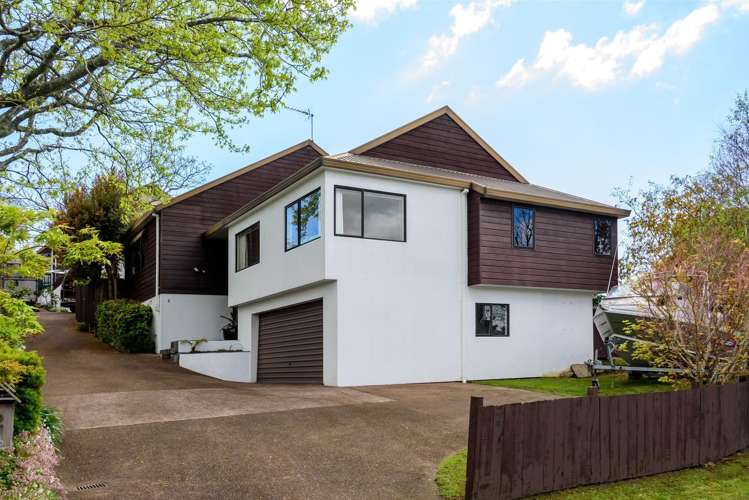 12a Glenfern Road Mellons Bay_16