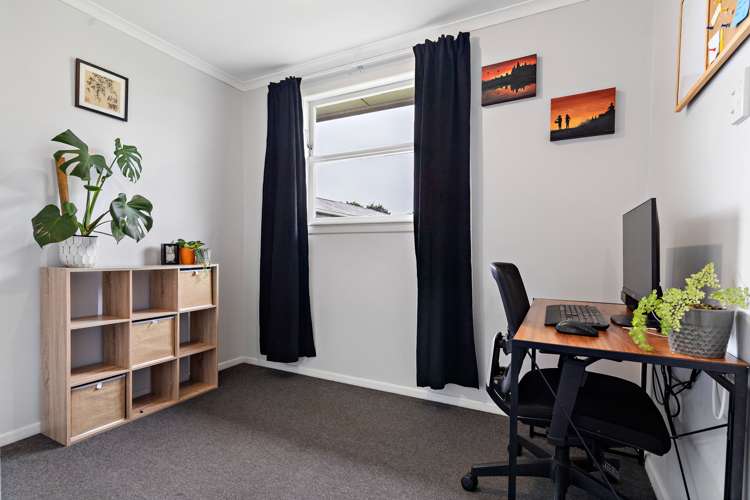 2 Plimsoll Street Carterton_11