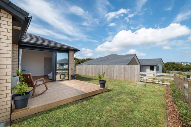 17 Omahuru Road Glenbrook_4