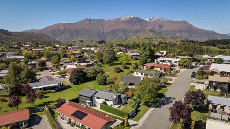 8 Bracken Street Arrowtown_30