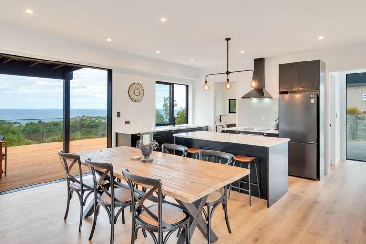 8 Seacoast Road Mangawhai Heads_8