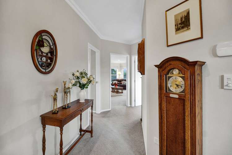 2 Manurau Crescent Merrilands_12