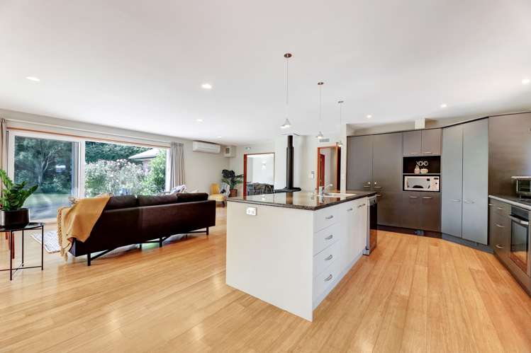 30 Taranaki Drive Woodend_6