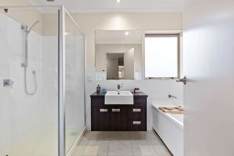 27 Amaretto Avenue Flat Bush_27