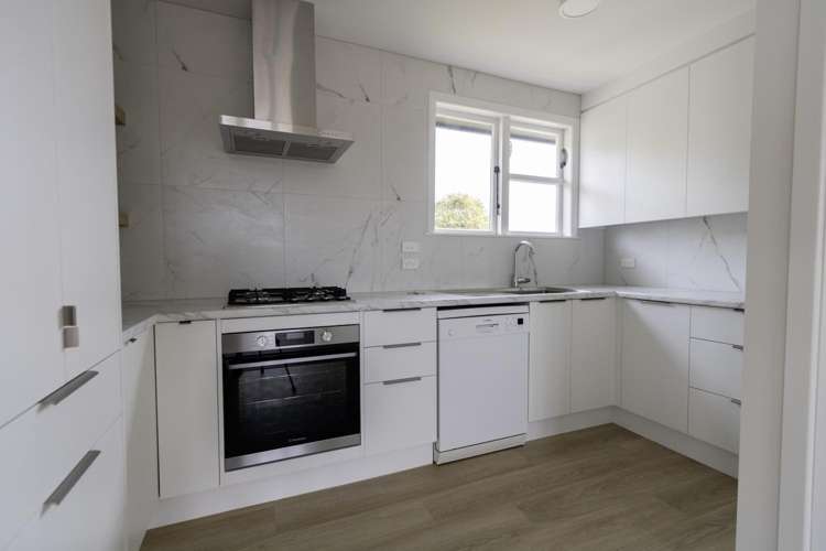 42 Spencer Street 11373_1