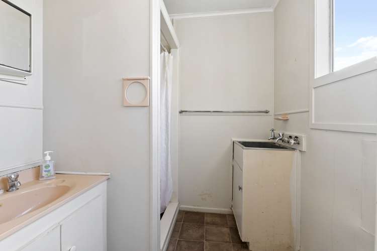 238 Centreway Road Orewa_11