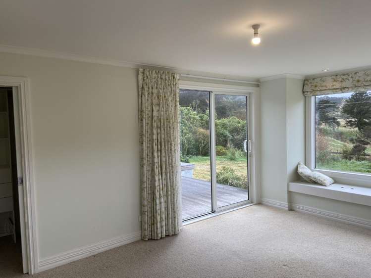 525 Muritai Road (House) 10600_7