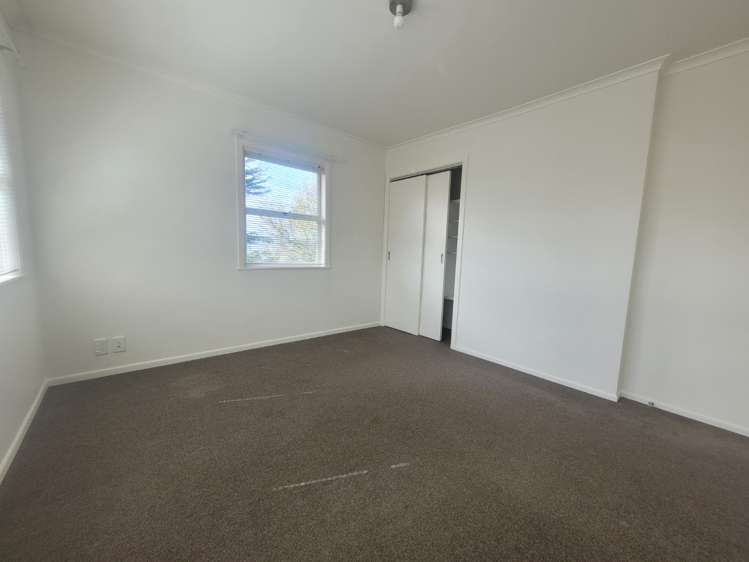 5E Athens Road 10051_8