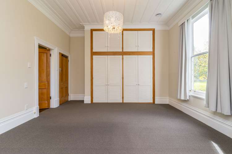 17 Dunedin-Waitati Road Dalmore_12