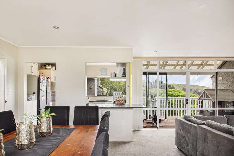 62 Churchill Drive Taradale_3