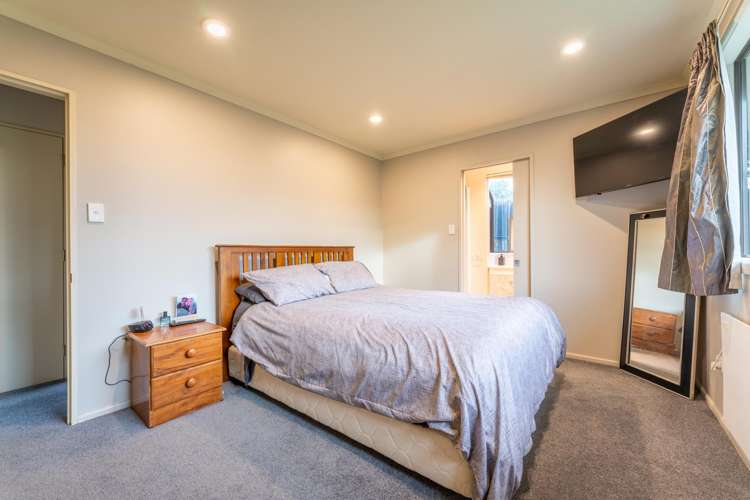 19 Hawea Street_4