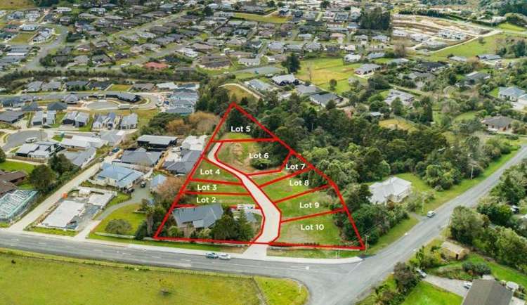 2/115 McKinney Road_1