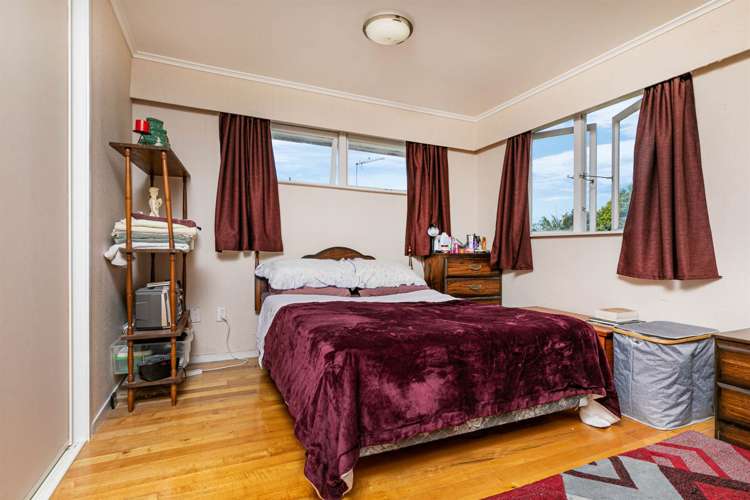 17 Divich Avenue Te Atatu South_14