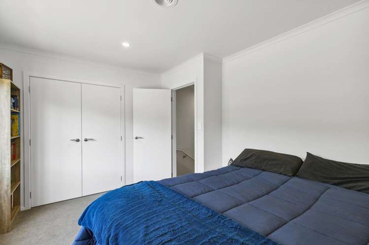 6/9 Surrey Street Tawa_9